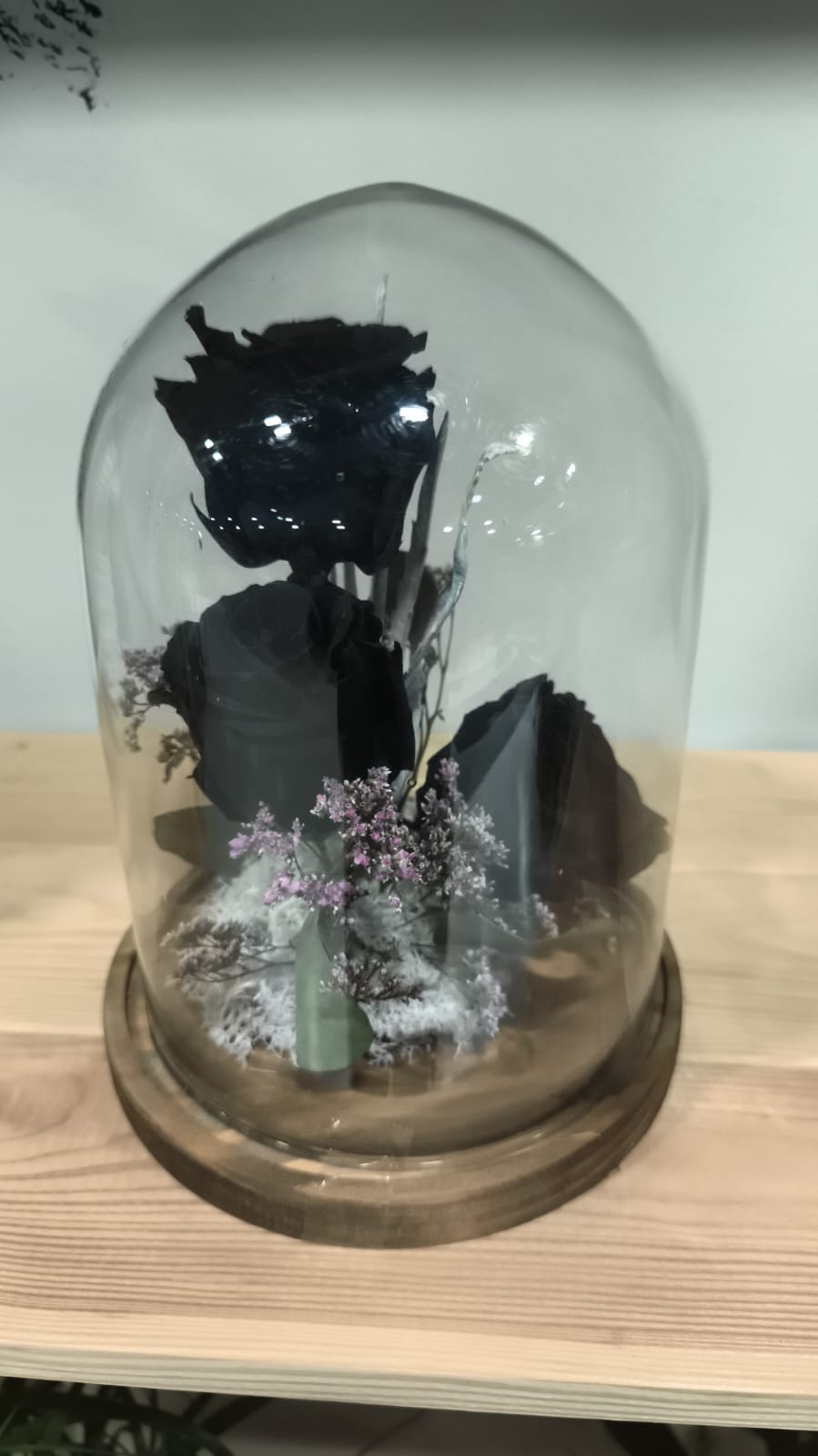 Cúpula amb tres Roses Eternes